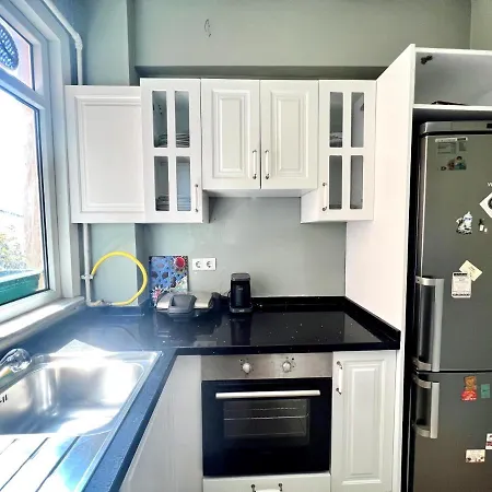 Apartment Brand-new Decorated Cozy Flat, 5 Mins To Taksim Istanbul